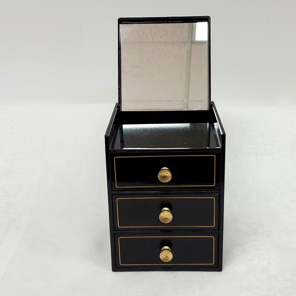 - Vintage Lacquered  jewelry box with mother of pearl calla  inlay made in… - Picture 2 of 11